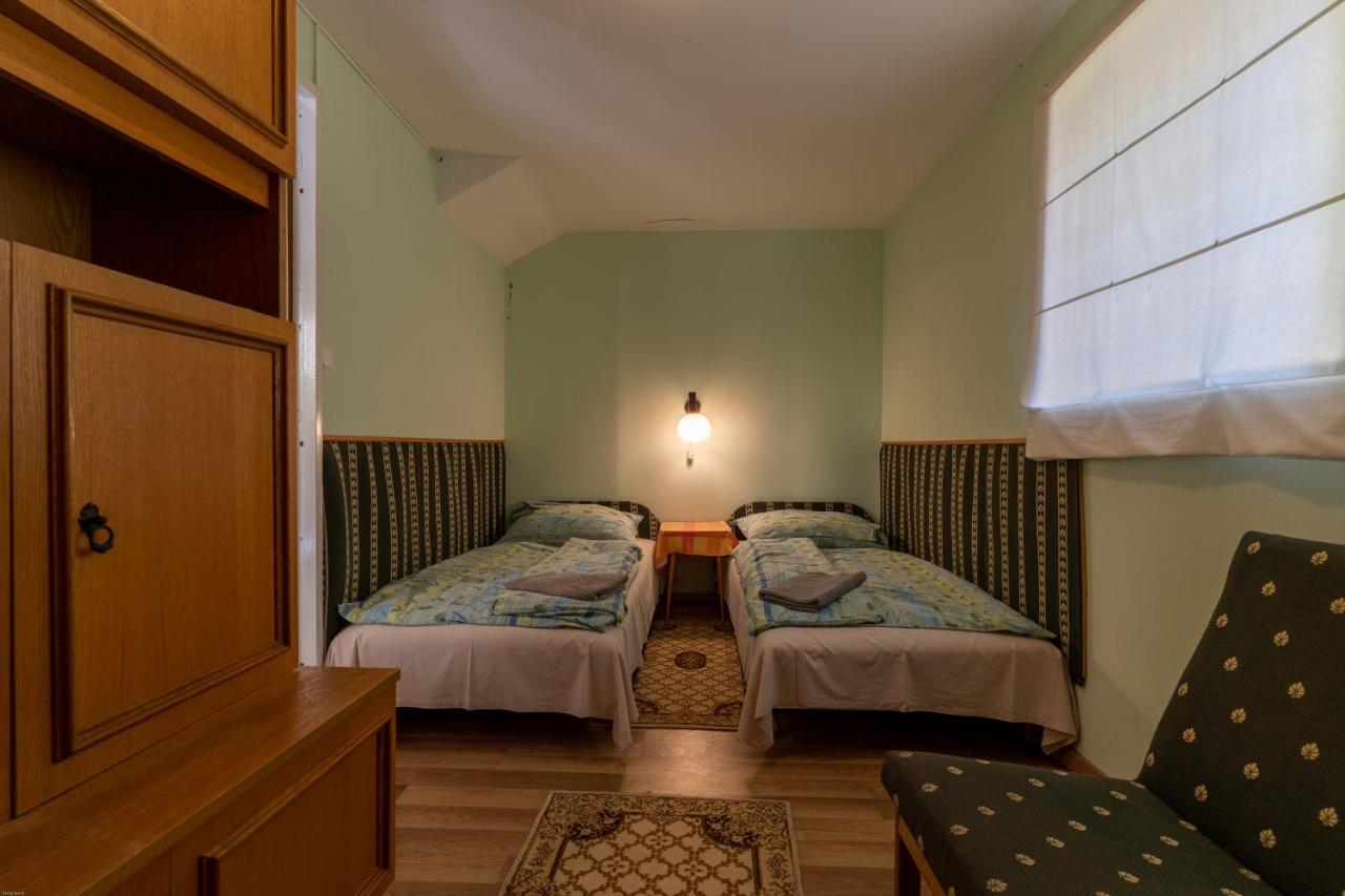 Izabella Panzio Bed and Breakfast Hajdúszoboszló Exterior foto